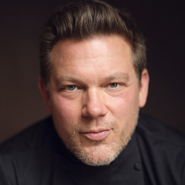 Chef Tyler Florence '94, '04 Hon.