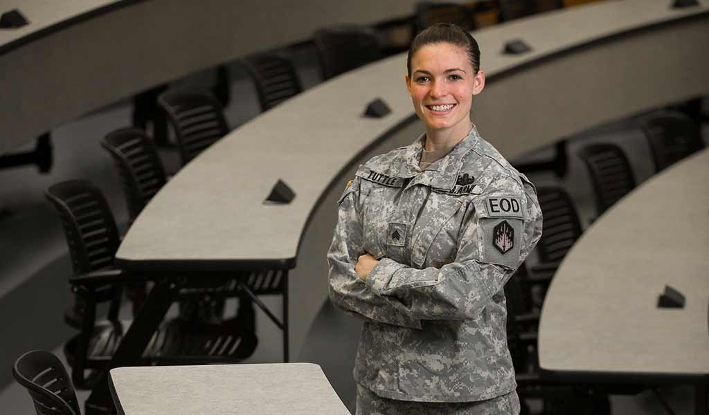Army veteran Ashley Tuttle '17
