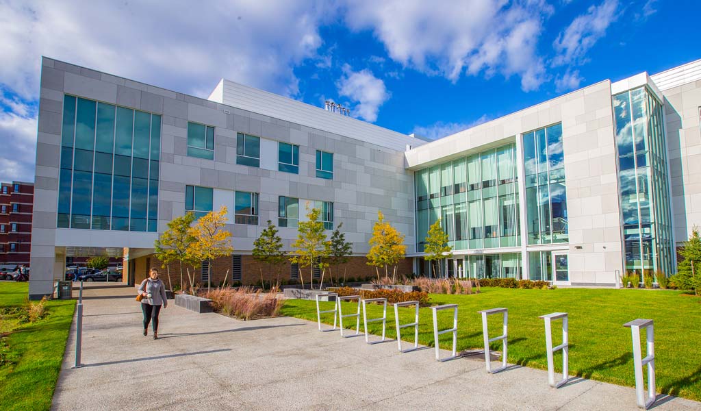 JWU Providence John J. Bower Center for Sciences and Innovation