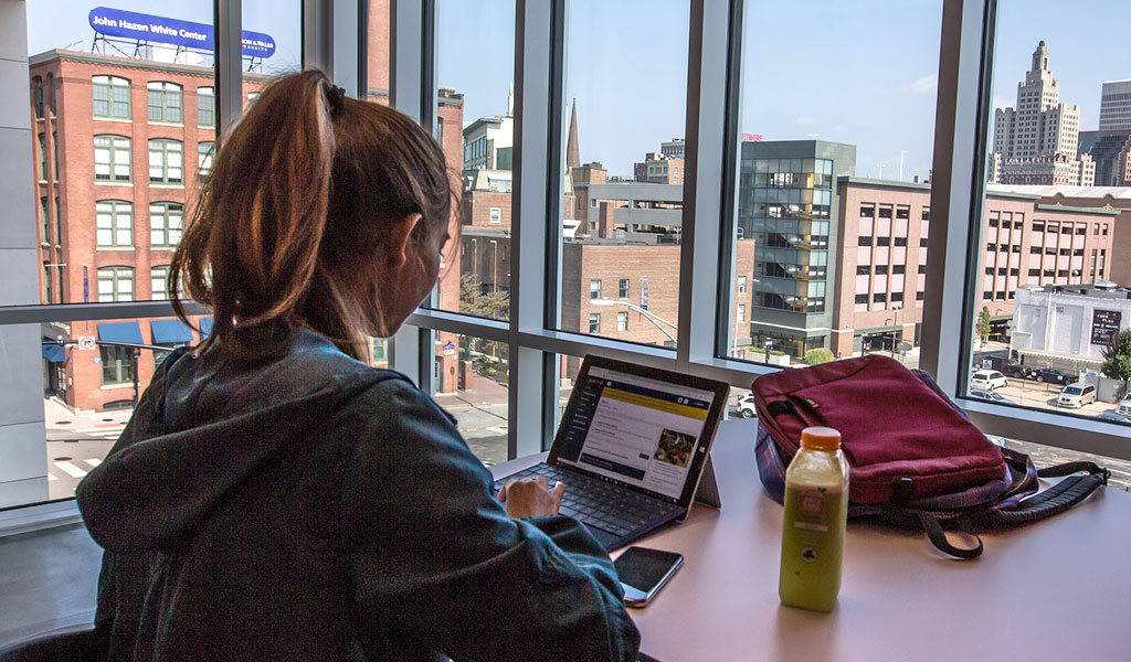 woman at laptop