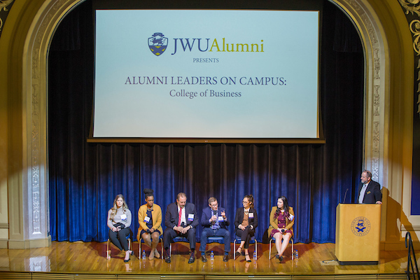 Alumni Business Leaders on Campus.