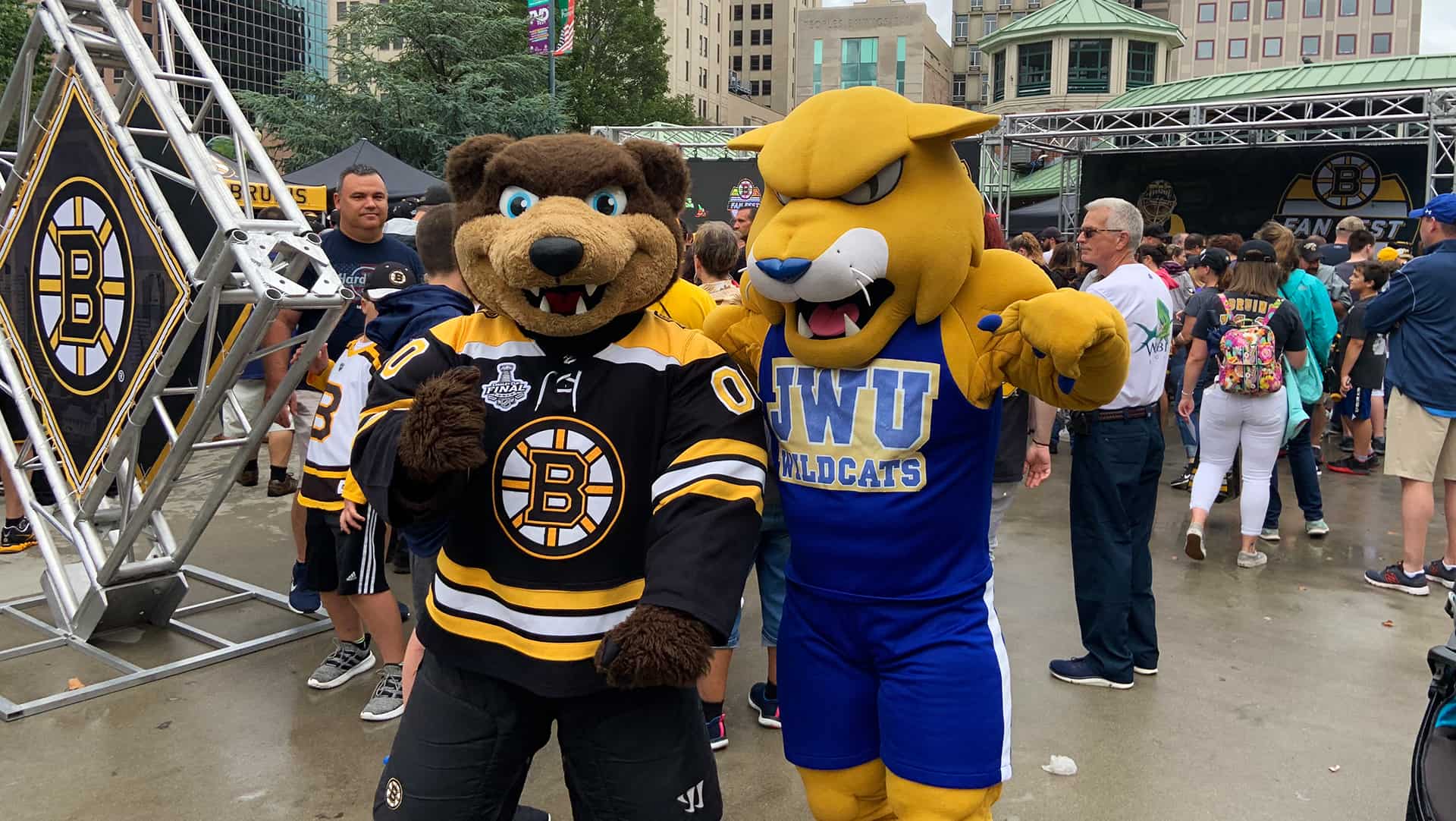 Wildcat Willie with the Boston Bruins mascot.