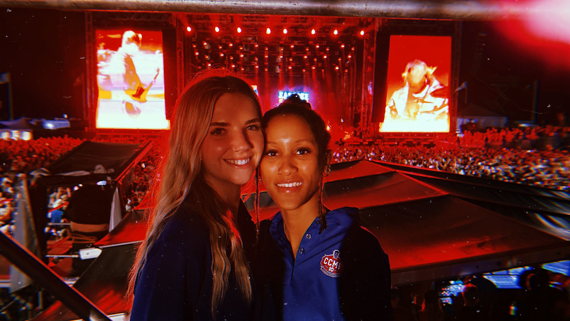 Znyah Johnson at a concert with a coworker.