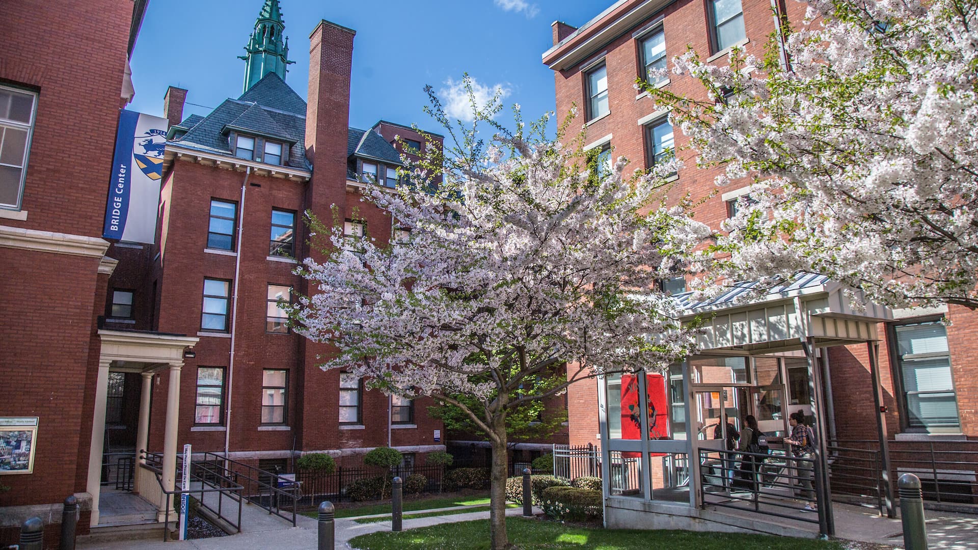 Exterior of the Bridge Center, a universitywide hub for connection, resources, support services, programming and training.
