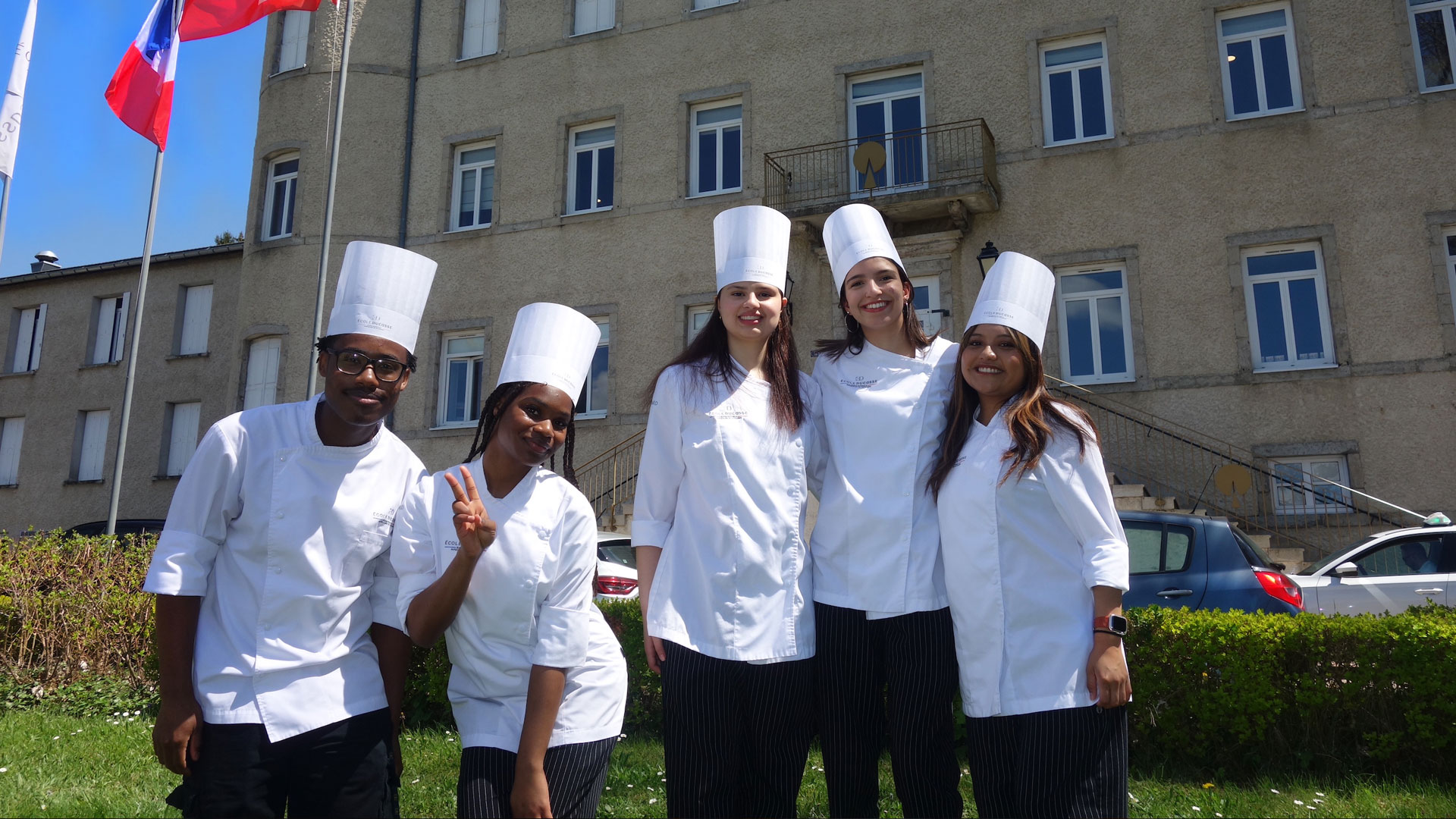 Snow Days, Pastry Buffets & New Goals: Zoé Rodgers’ France Adventure