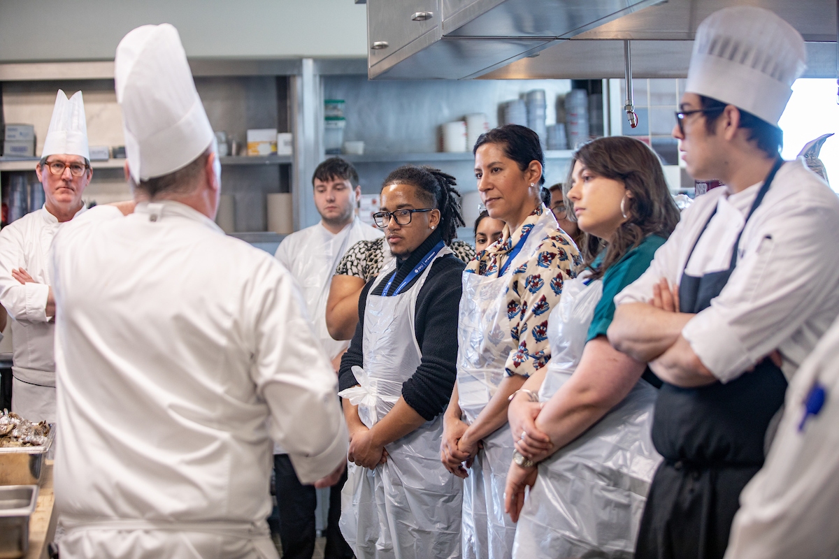 Culinary kitchen w instructor