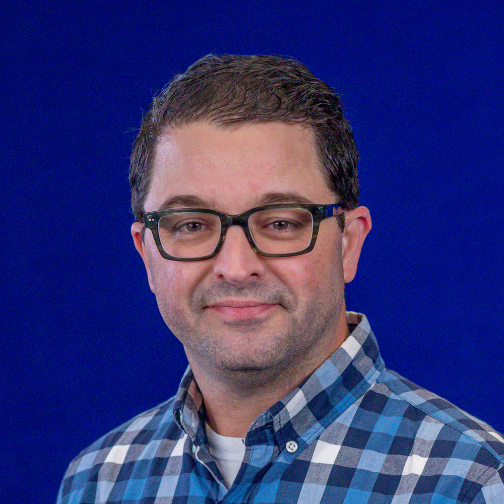 Kris Deraimo portrait