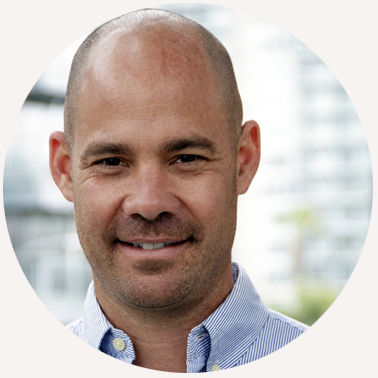 Erik Oberholtzer headshot