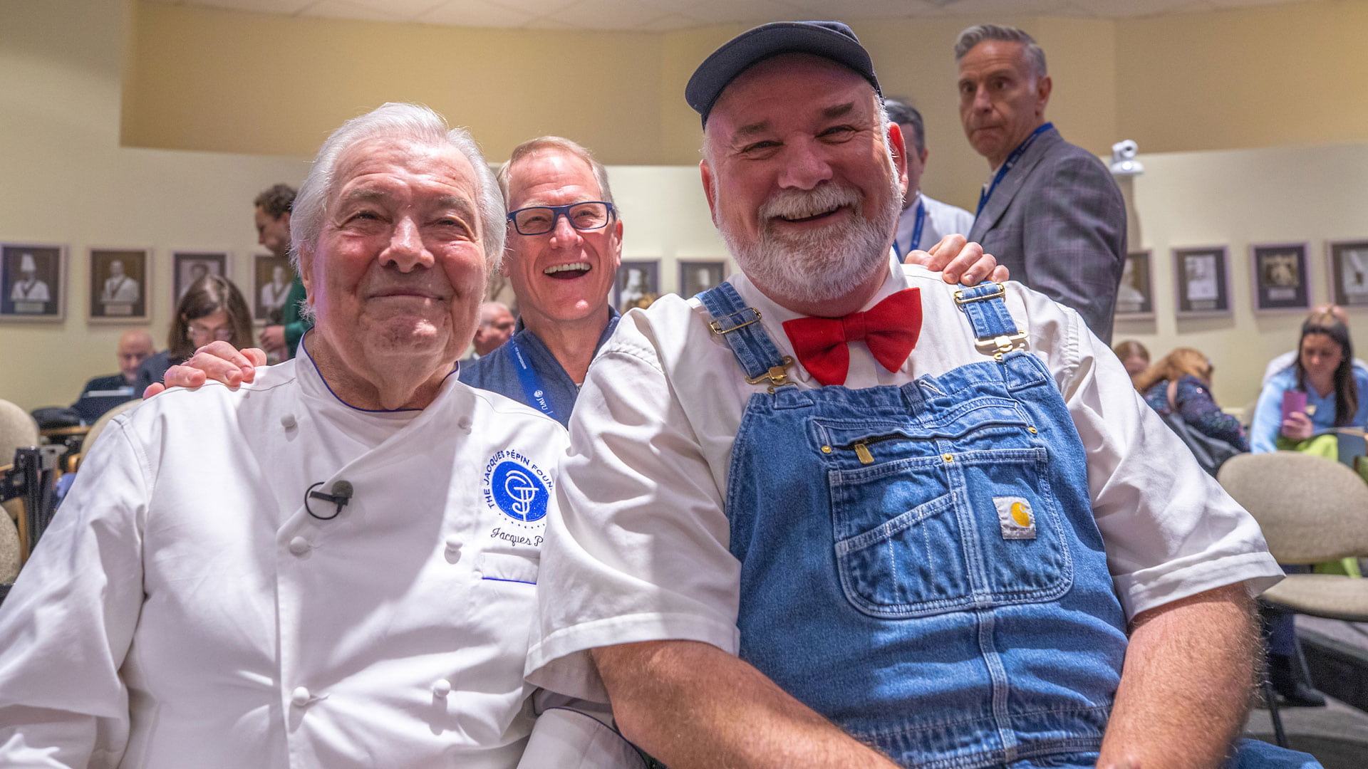An image of Farmer Lee with Chef Jaques at the 2024 FIT Symposium