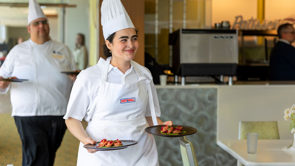 Téa Kantor presents her beet varenyky dish to the judges.