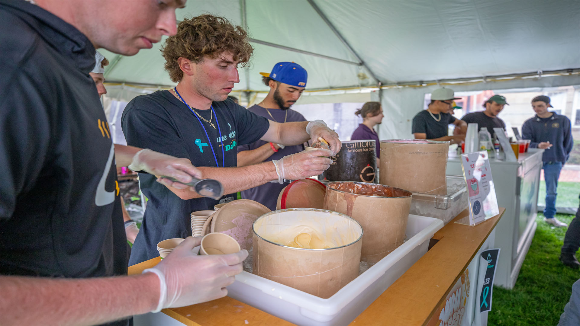 Students serving ice cream at JWU Jam Fest