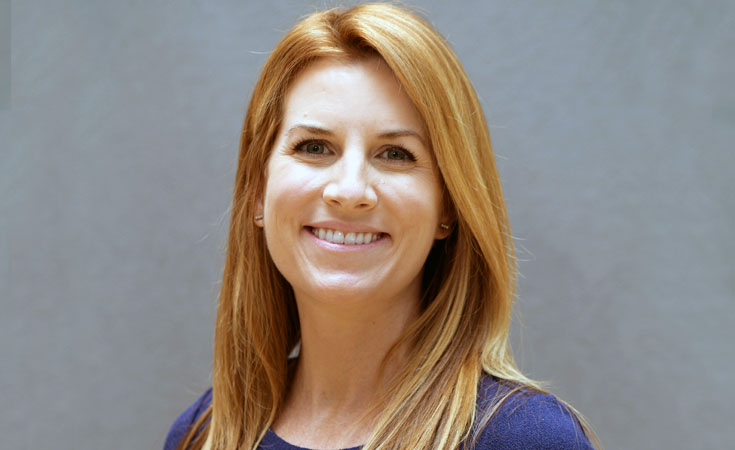 Leslie Van Horn headshot